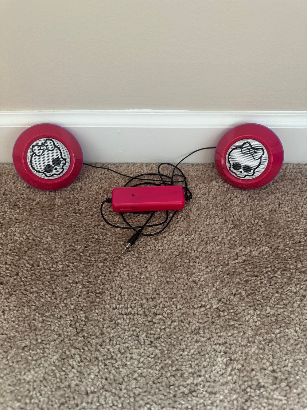 Vintage monster high speakers